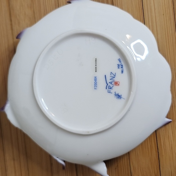 👉*VERY RARE VINTAGE* FRANZ PORCELAIN BASIL TEA CUP & SAUCER SET ~EXCELLENT COND - Picture 12 of 13